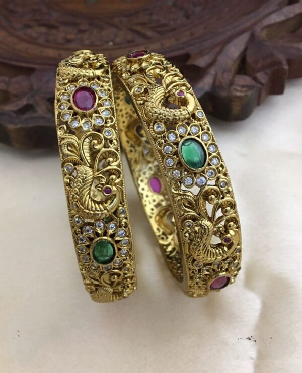 Vedha Lakshmi Bangles