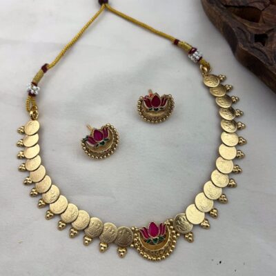Lotus Kaasu Necklace