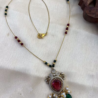 Maroon Pendant Invisible Chain
