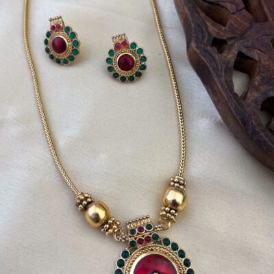 Round Lakshmi Pendent Chain