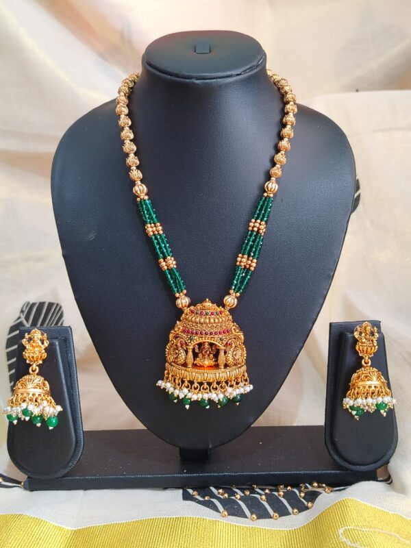 Lakshmi Peedam Green Haaram