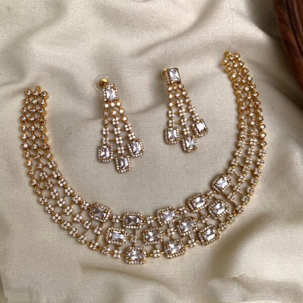 Malathi AD Necklace