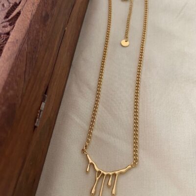 Melting Gold Chain