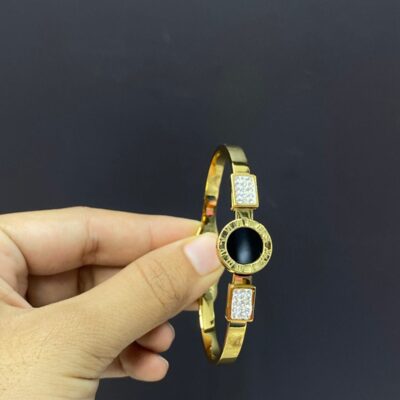 Sweet Roman Bangle