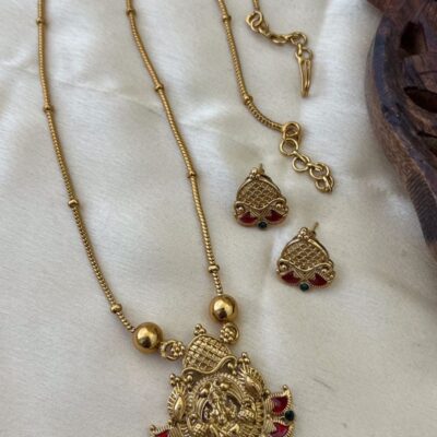Ganesh Red Manago Pendent Chain