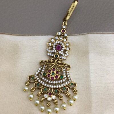 Multi Stone Maangtikka