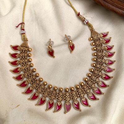 Beautiful Palakka Necklace