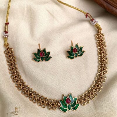 Green Lotus Necklace