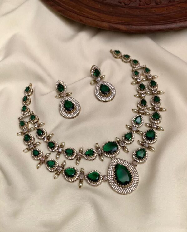 Double Layer Green AD Necklace