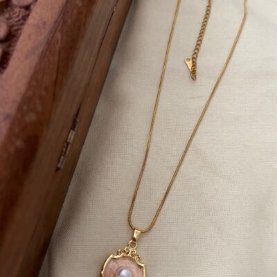 Pink Pearl Pendent Chain