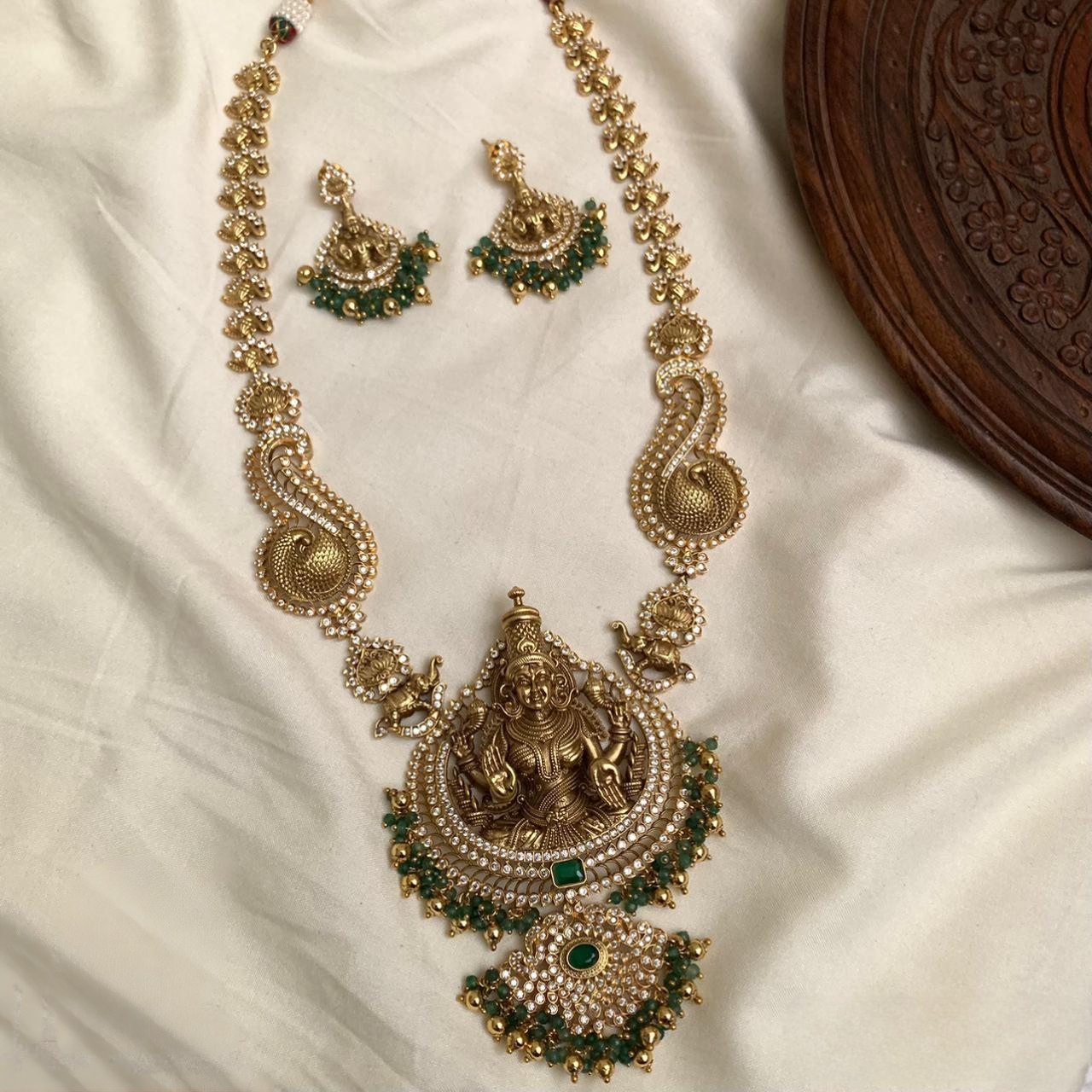 Varalakshmi Long Haaram