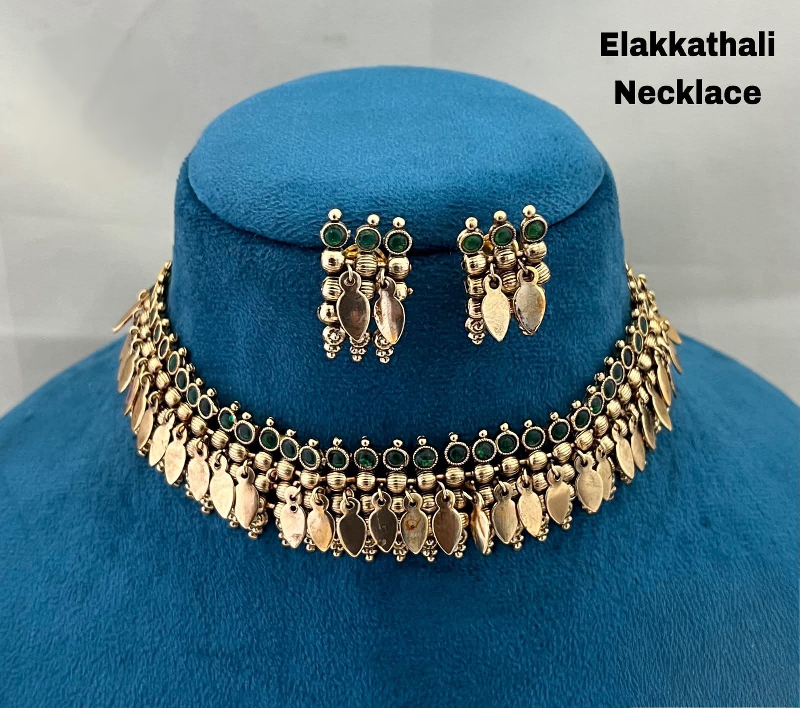 Elakkathali Green Necklace