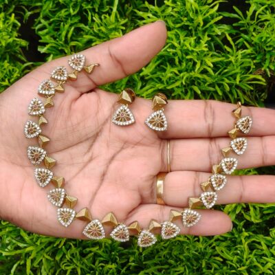 Kushi Necklace